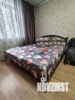 1-к квартира, посуточно, 30м2, 5/5 этаж