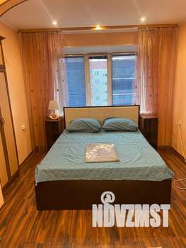 1-к квартира, посуточно, 40м2, 8/9 этаж