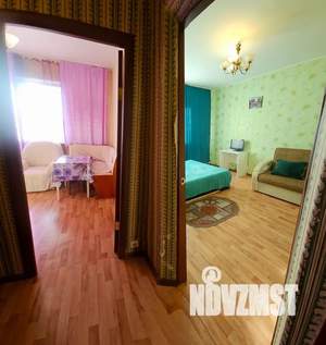 1-к квартира, посуточно, 38м2, 2/17 этаж