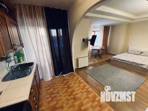 Студия квартира, посуточно, 42м2, 4/5 этаж
