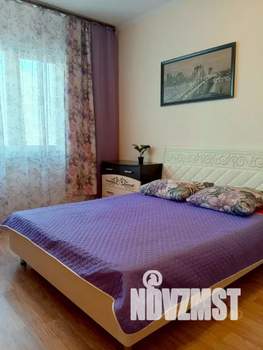 1-к квартира, посуточно, 50м2, 3/17 этаж