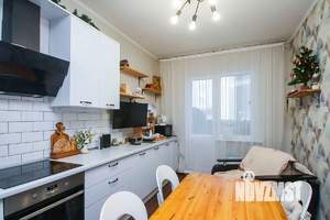 2-к квартира, вторичка, 67м2, 4/17 этаж