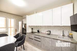 3-к квартира, вторичка, 67м2, 9/17 этаж