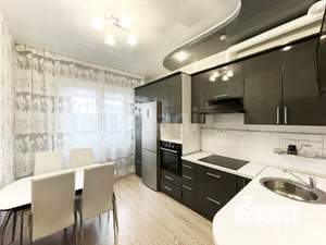 1-к квартира, вторичка, 43м2, 1/17 этаж