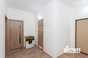 2-к квартира, вторичка, 47м2, 1/25 этаж