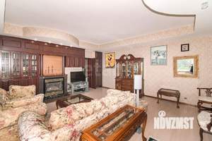 4-к квартира, вторичка, 167м2, 4/5 этаж