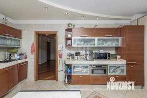 3-к квартира, вторичка, 159м2, 11/12 этаж