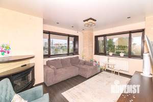 2-к квартира, вторичка, 63м2, 2/12 этаж