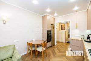 2-к квартира, вторичка, 72м2, 3/6 этаж