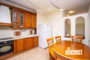 2-к квартира, вторичка, 60м2, 5/5 этаж