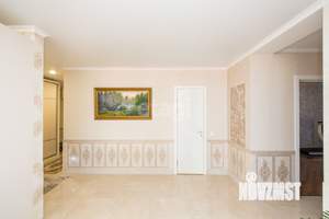 3-к квартира, вторичка, 100м2, 10/23 этаж