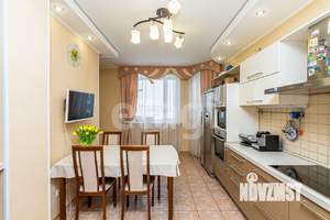 3-к квартира, вторичка, 130м2, 8/9 этаж
