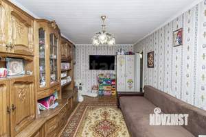 2-к квартира, вторичка, 58м2, 1/5 этаж