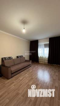 2-к квартира, вторичка, 67м2, 1/18 этаж