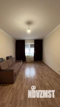 2-к квартира, вторичка, 67м2, 1/18 этаж