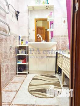 3-к квартира, вторичка, 69м2, 5/5 этаж