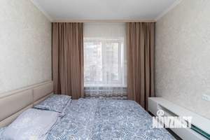2-к квартира, вторичка, 62м2, 1/9 этаж