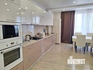 3-к квартира, вторичка, 98м2, 17/25 этаж