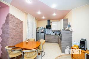 3-к квартира, вторичка, 87м2, 1/10 этаж