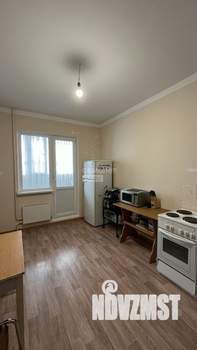 2-к квартира, вторичка, 67м2, 1/18 этаж
