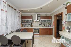 3-к квартира, вторичка, 159м2, 11/12 этаж