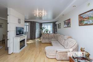3-к квартира, вторичка, 117м2, 4/5 этаж