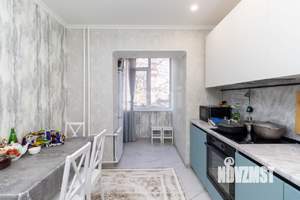 2-к квартира, вторичка, 62м2, 1/9 этаж