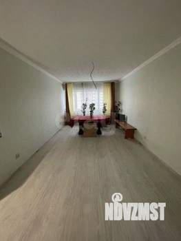 3-к квартира, вторичка, 82м2, 10/12 этаж