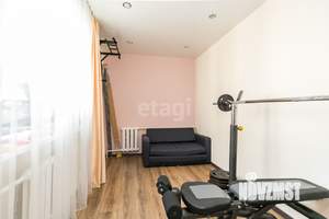 4-к квартира, вторичка, 62м2, 5/5 этаж