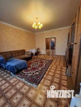2-к квартира, вторичка, 60м2, 1/5 этаж