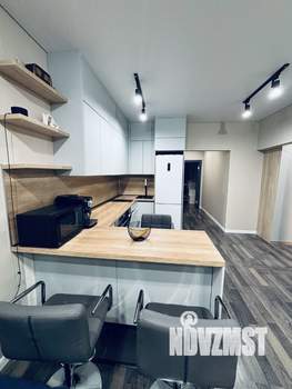 2-к квартира, вторичка, 61м2, 3/10 этаж