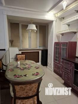3-к квартира, вторичка, 99м2, 1/6 этаж