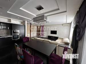4-к квартира, вторичка, 110м2, 4/10 этаж
