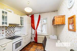 2-к квартира, вторичка, 61м2, 2/5 этаж