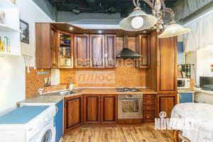 4-к квартира, вторичка, 104м2, 3/3 этаж
