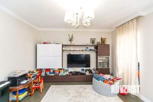 3-к квартира, вторичка, 75м2, 2/5 этаж