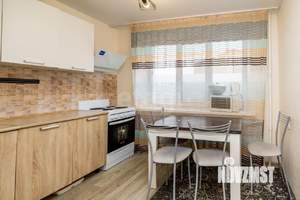 2-к квартира, вторичка, 45м2, 1/9 этаж