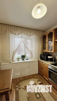 2-к квартира, вторичка, 54м2, 3/5 этаж