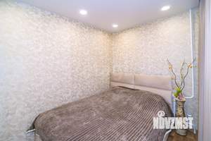 2-к квартира, вторичка, 37м2, 1/5 этаж