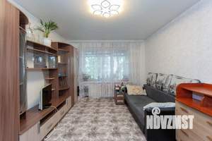2-к квартира, вторичка, 54м2, 1/5 этаж