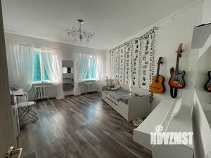 4-к квартира, вторичка, 110м2, 2/9 этаж