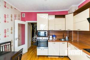 3-к квартира, вторичка, 70м2, 6/9 этаж