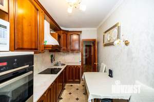 2-к квартира, вторичка, 53м2, 1/5 этаж
