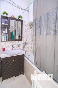 2-к квартира, вторичка, 67м2, 13/17 этаж