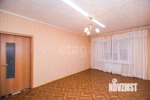 2-к квартира, вторичка, 52м2, 1/5 этаж