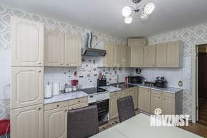 2-к квартира, вторичка, 58м2, 1/5 этаж