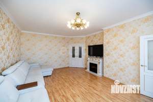 3-к квартира, вторичка, 104м2, 9/9 этаж