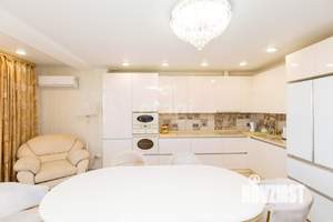 3-к квартира, вторичка, 100м2, 10/23 этаж