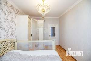 3-к квартира, вторичка, 104м2, 9/9 этаж