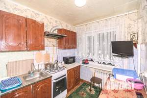 3-к квартира, вторичка, 56м2, 1/5 этаж